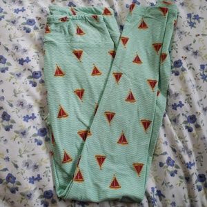 LulaRoe leggings